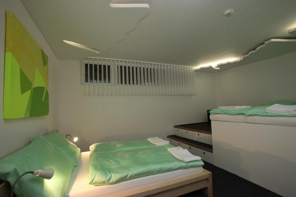 Penzion14 Hostinné Kamer foto